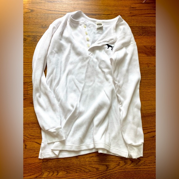 PINK Victoria's Secret Tops - NWOT PINK VICTORIA SECRET THICK OVERSIZED HEAVY HENLEY THERMAL WAFFLE TEE